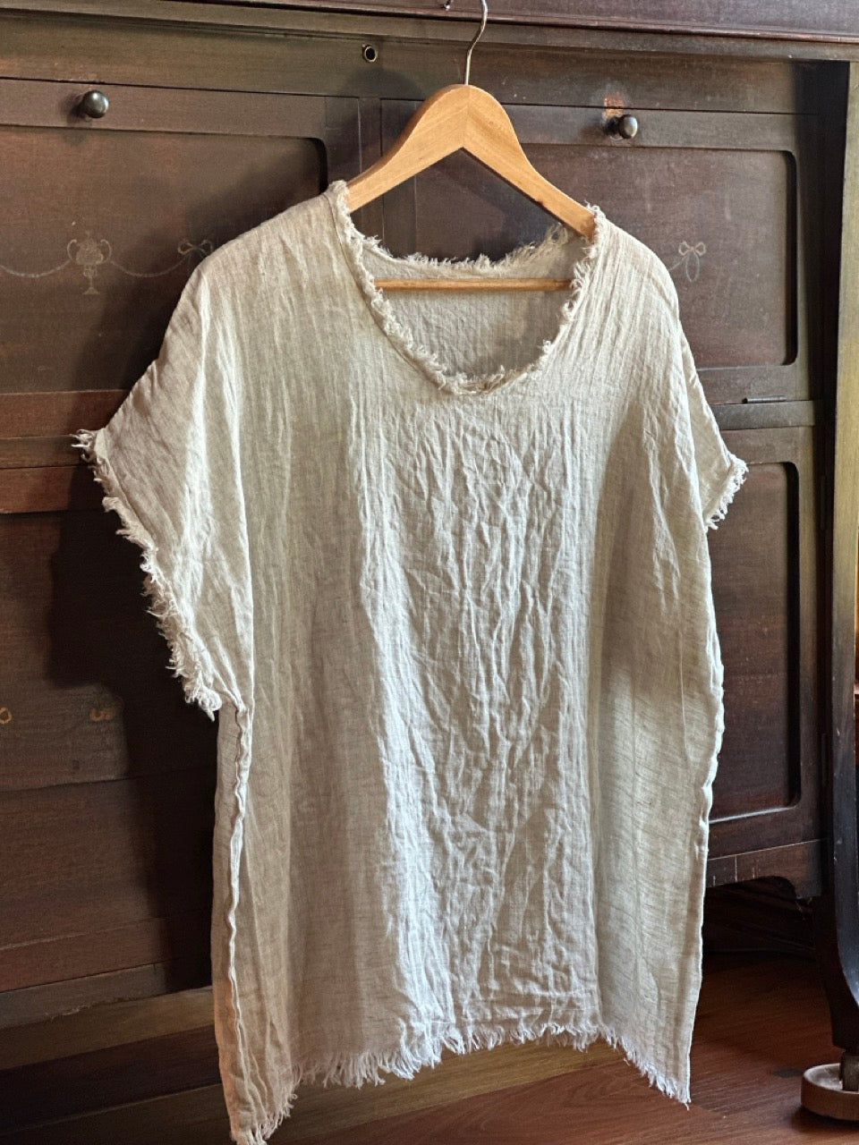 Everyday tee - Natural Sheer - unravelled edges