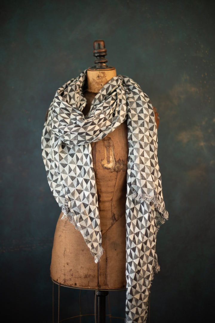 Linen Shawl/Wrap - woven in Europe