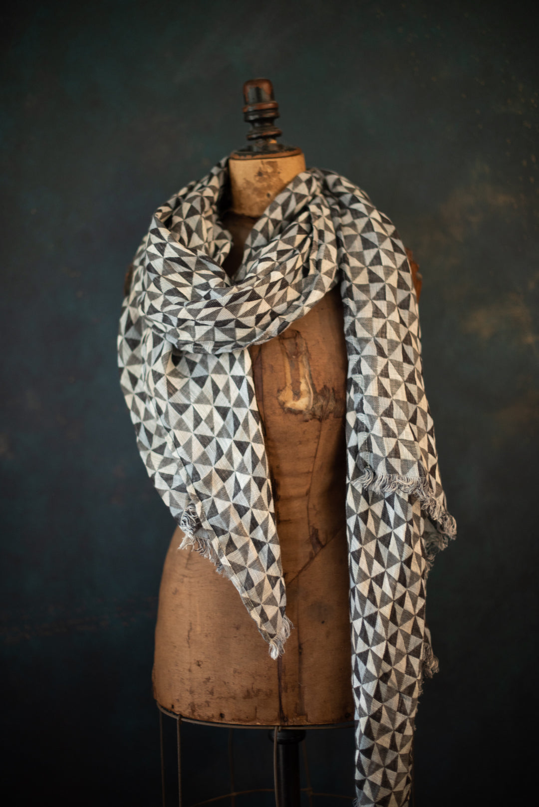 Linen Shawl/Wrap - woven in Europe