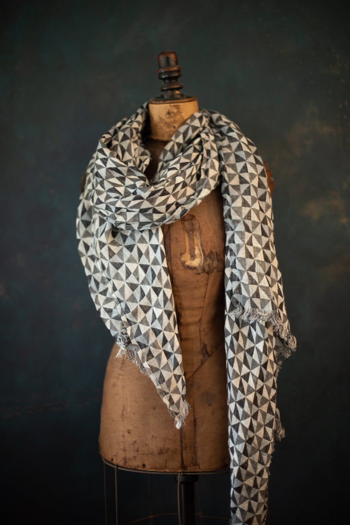 Linen Shawl/Wrap - woven in Europe