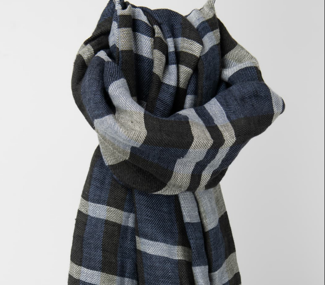 Linen Shawl/Wrap - woven in Europe