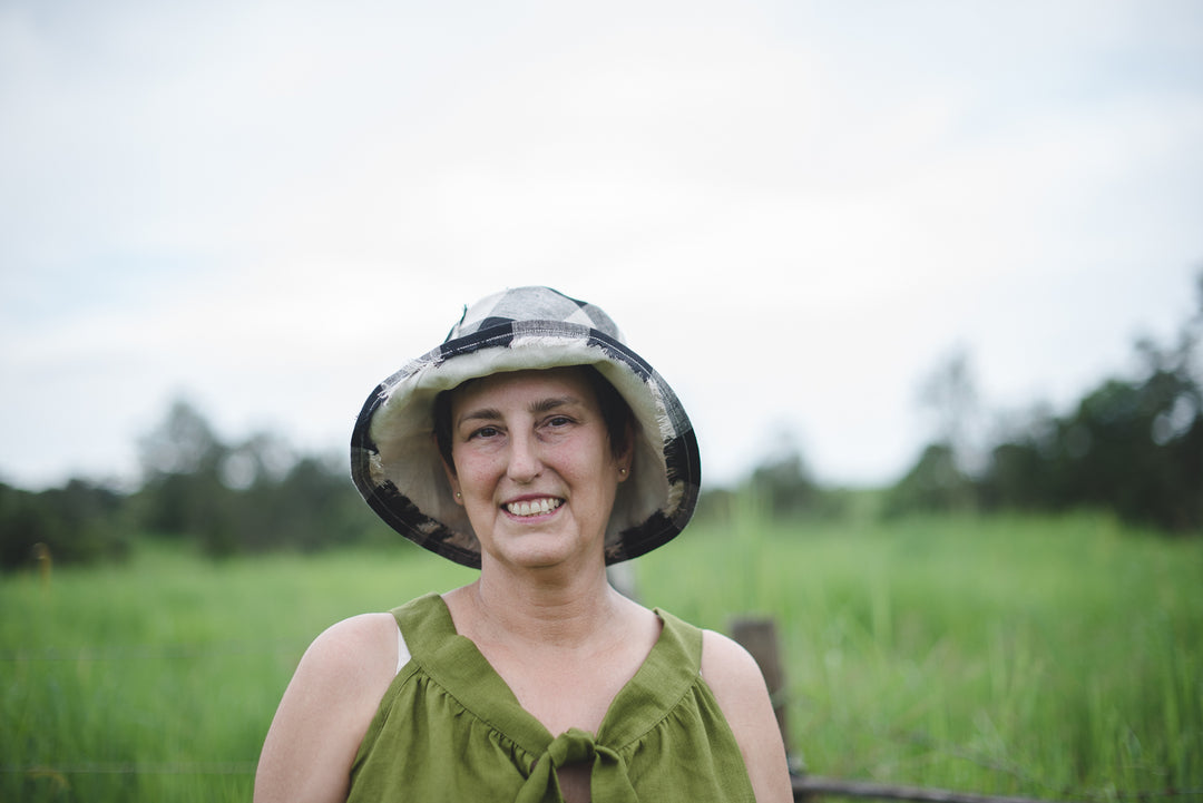 Linen Sun Hat - Black and Natural check